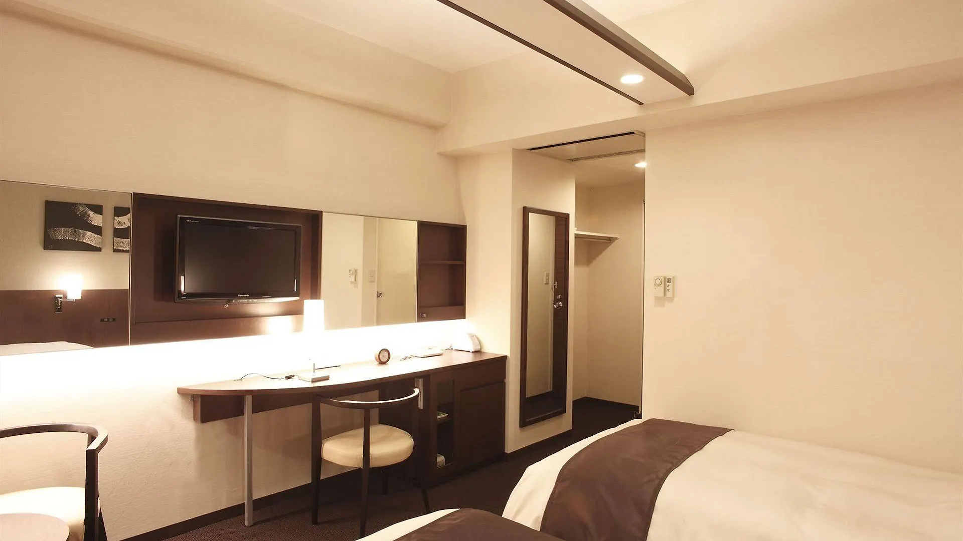 Hotel Binario Umeda Osaka 4*,